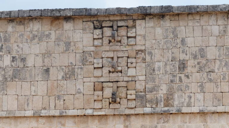 chichenitza221